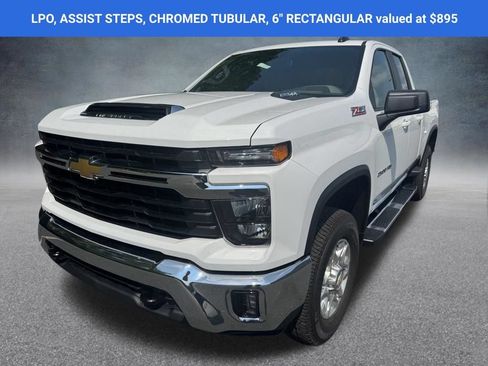 New 2026 Chevrolet Silverado 2500 LT w/ Convenience Package AWD/4WD image 3