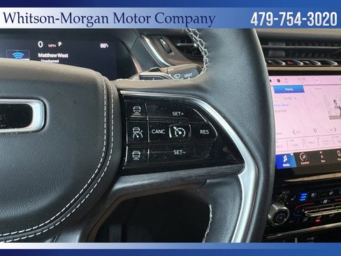Used 2022 Jeep Grand Cherokee L Overland w/ Luxury Tech Group IV AWD/4WD image 18