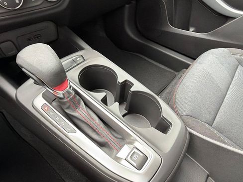 New 2026 Chevrolet Trax RS w/ Sunroof Package FWD image 25