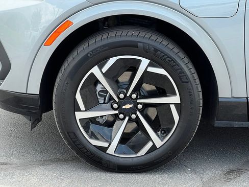 Certified 2024 Chevrolet Equinox EV LT AWD/4WD image 14