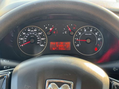 Used 2021 RAM ProMaster City Tradesman image 24