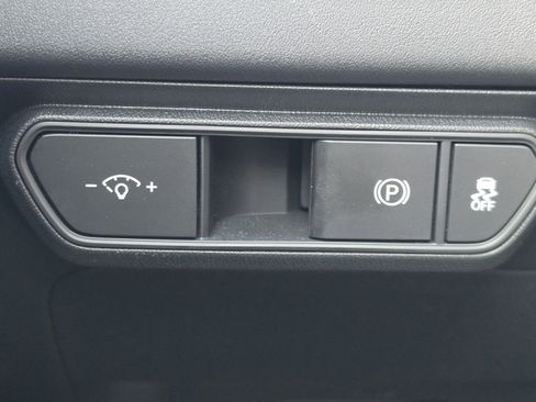 Used 2025 Kia K4 LXS image 13