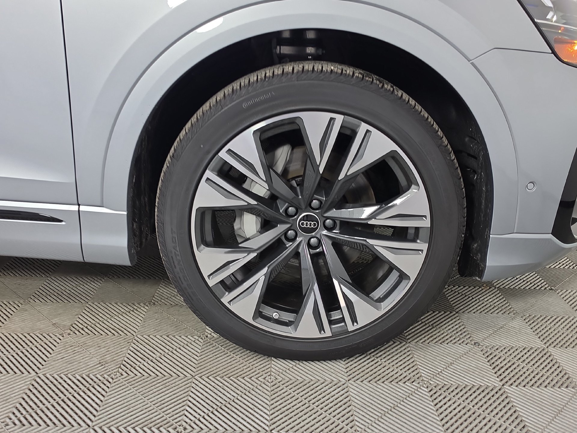 New 2026 Audi Q8 Prestige AWD/4WD image 8
