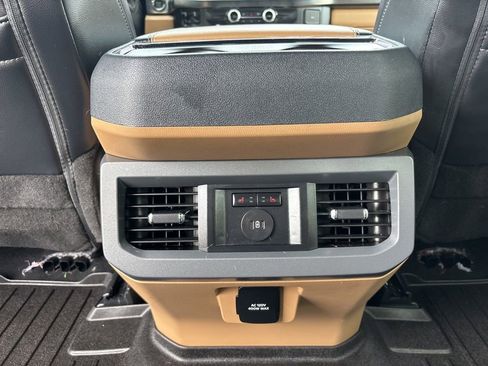 Used 2025 Ford F250 Lariat w/ Lariat Ultimate Package AWD/4WD image 53