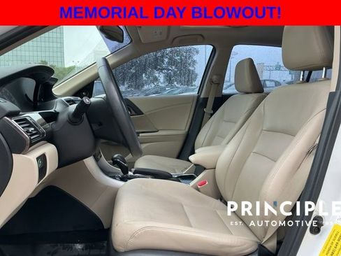 Used 2017 Honda Accord EX-L image 28