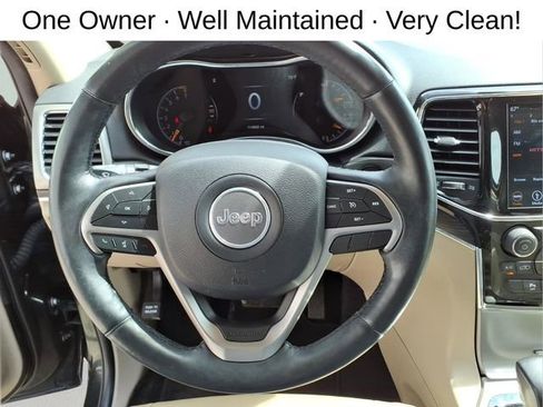 Used 2019 Jeep Grand Cherokee Limited AWD/4WD image 16