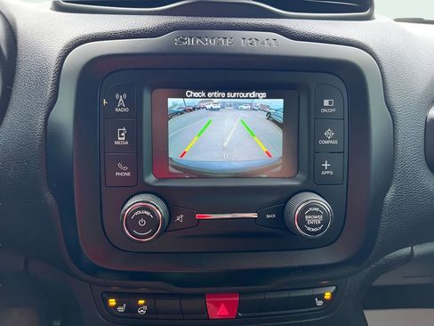 Used 2017 Jeep Renegade Latitude w/ Cold Weather Group AWD/4WD image 25