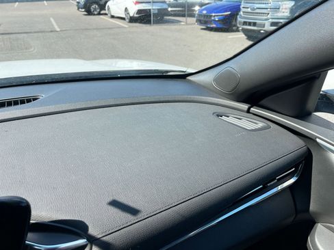 Used 2025 Buick Envista Preferred FWD image 35