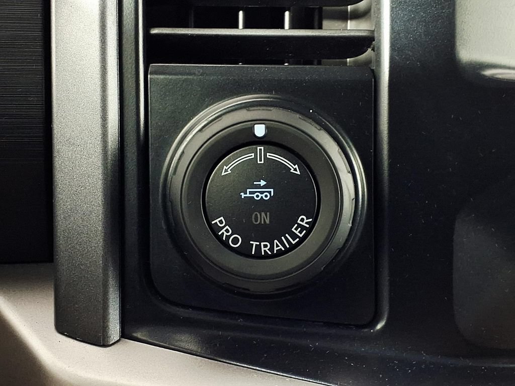Used 2023 Ford F150 XLT w/ Trailer Tow Package AWD/4WD image 20