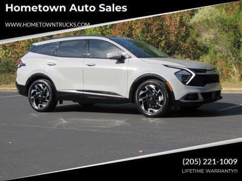 Used 2025 Kia Sportage SX image 1