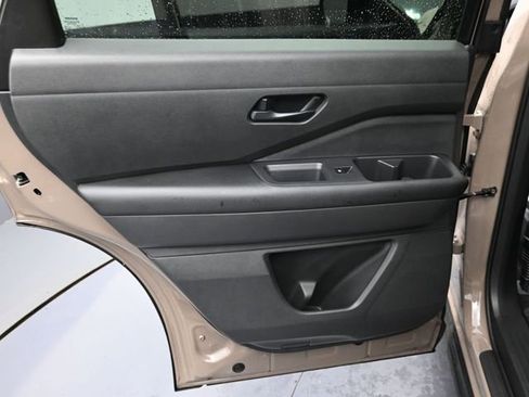 Used 2023 Nissan Pathfinder Rock Creek image 25