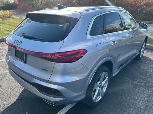 Used 2025 Audi Q5 Premium Plus w/ Premium Plus AWD/4WD image 26
