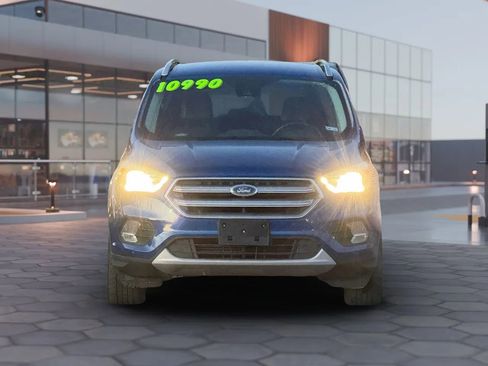 Used 2017 Ford Escape Titanium w/ Equipment Group 301A AWD/4WD image 2