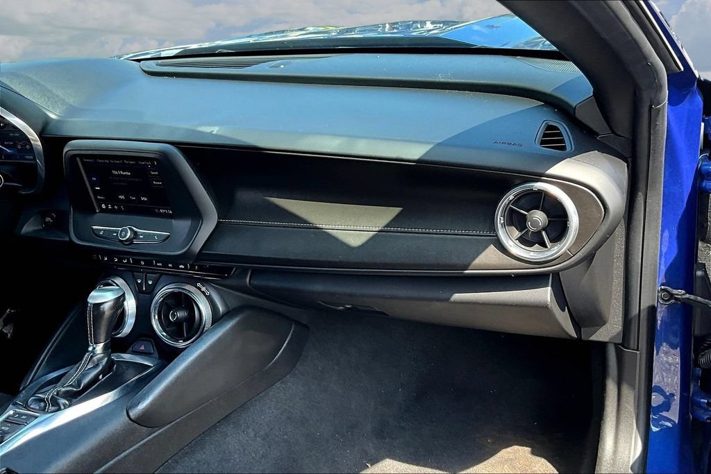 Used 2020 Chevrolet Camaro LT RWD image 24
