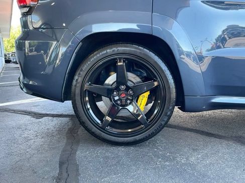 Used 2020 Jeep Grand Cherokee Trackhawk AWD/4WD image 36
