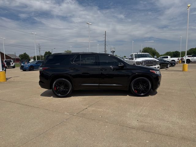 Used 2020 Chevrolet Traverse Premier w/ Redline Edition AWD/4WD image 8