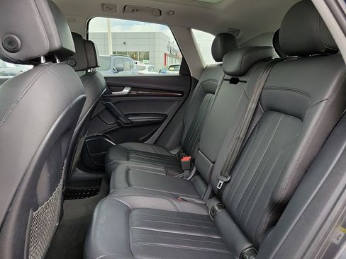 Used 2020 Audi Q5 2.0T Premium Plus AWD/4WD image 16