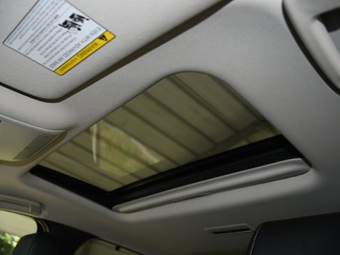 Used 2024 MAZDA CX-90 3.3 Turbo w/ Preferred Plus image 7