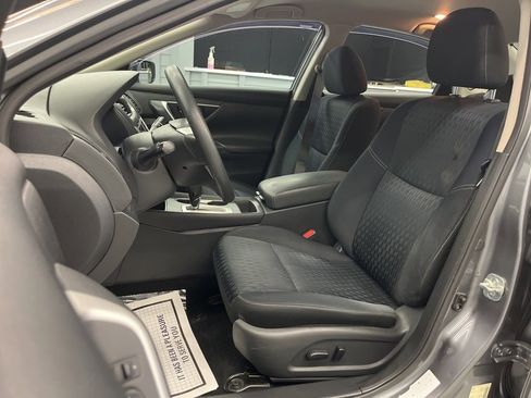 Used 2018 Nissan Altima 2.5 S w/ S Convenience Package image 11