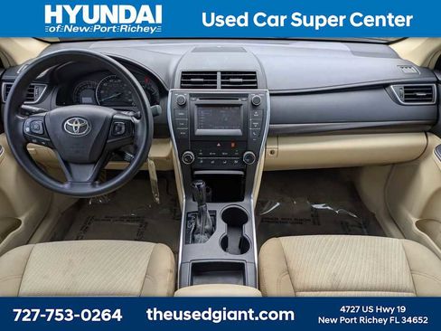 Used 2015 Toyota Camry LE FWD image 15
