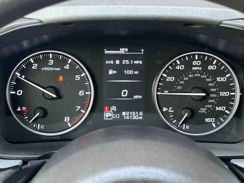 Used 2024 Subaru Crosstrek 2.0i Premium AWD/4WD image 28