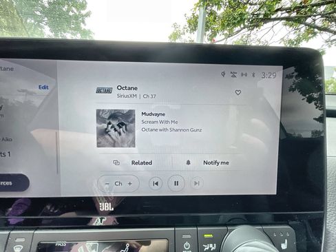 Used 2024 Toyota Grand Highlander FWD image 13
