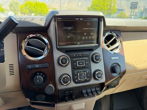 Used 2014 Ford F350 Lariat w/ Lariat Ultimate Package AWD/4WD image 20