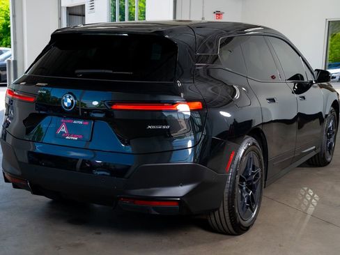 Used 2023 BMW iX xDrive50 w/ Convenience Package AWD/4WD image 11