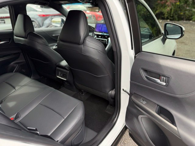 Used 2024 Toyota Venza XLE AWD/4WD image 10