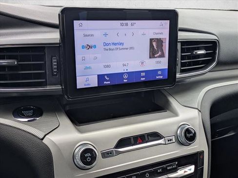 Used 2022 Ford Explorer XLT w/ Equipment Group 202A image 13