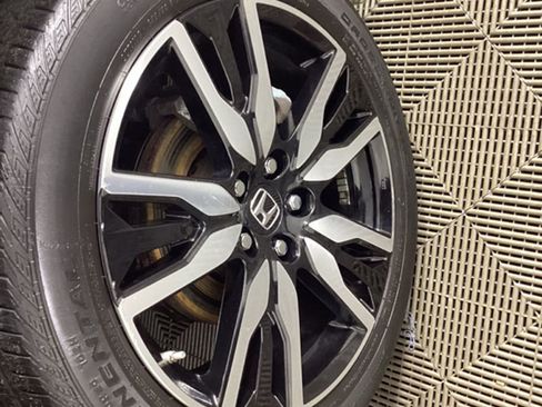 Used 2019 Honda Pilot Elite image 7