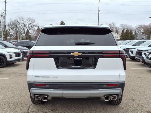 New 2026 Chevrolet Traverse LT w/ Driver Confidence Package image 5
