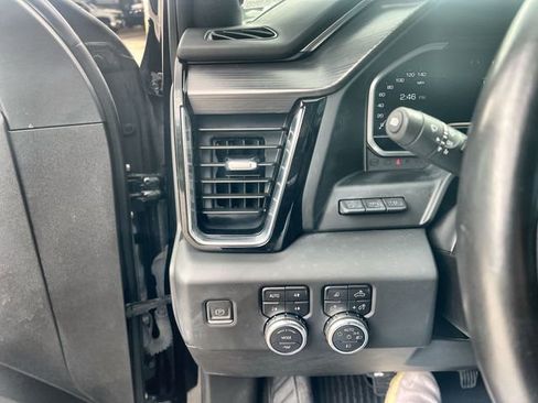Used 2022 GMC Sierra 1500 Denali Ultimate AWD/4WD image 17