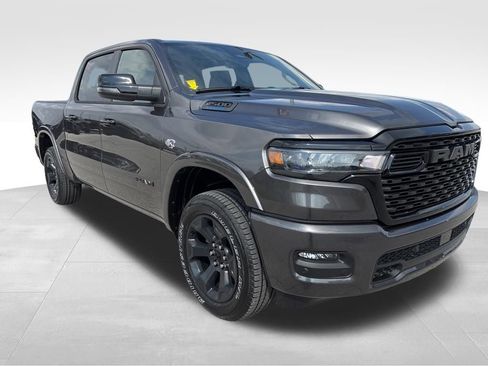 New 2026 RAM 1500 4x4 Crew Cab image 3