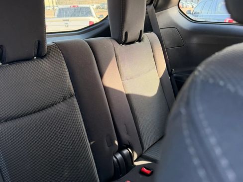Used 2017 Nissan Pathfinder S FWD image 23