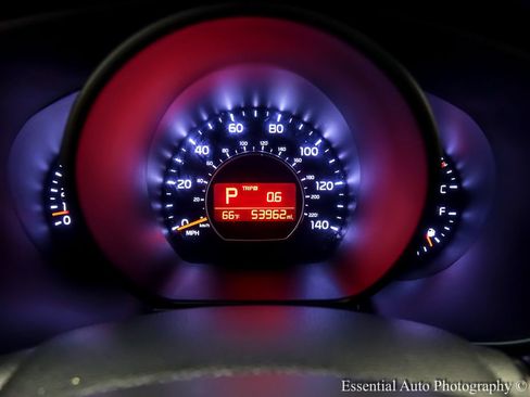 Used 2019 Kia Soul + image 14