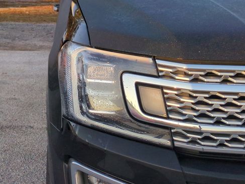 Used 2020 Ford Expedition Max Platinum image 10