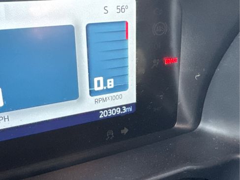 Used 2022 Ford Bronco Base image 10