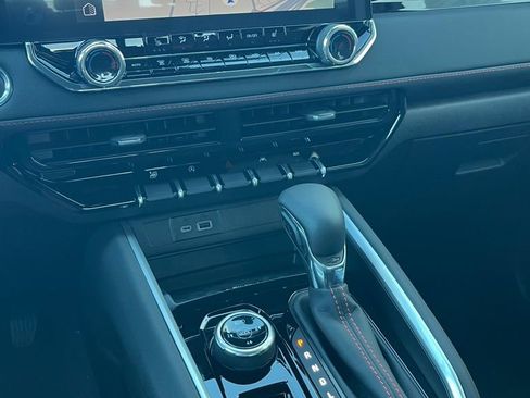 New 2026 Chevrolet Colorado Z71 w/ Technology Package image 15