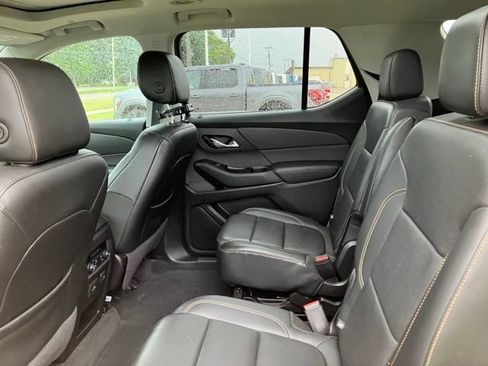Used 2019 Chevrolet Traverse Premier w/ LPO, 'HIT The Road' Package AWD/4WD image 16