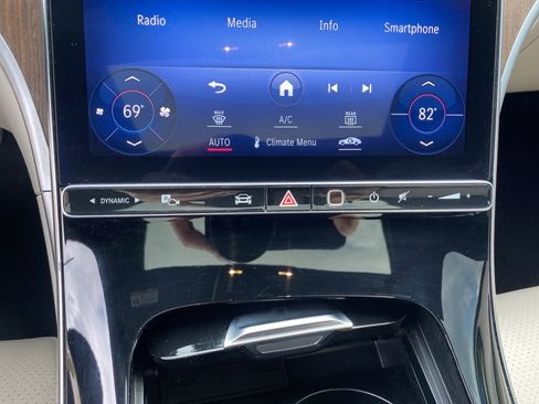 Used 2024 Mercedes-Benz C 300 C 300 image 87