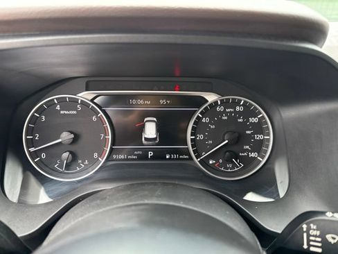 Used 2023 Nissan Rogue S AWD/4WD image 8