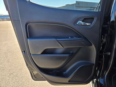Used 2019 Chevrolet Colorado ZR2 w/ LPO, Power Package AWD/4WD image 32