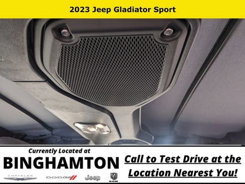 Used 2023 Jeep Gladiator Sport AWD/4WD image 24