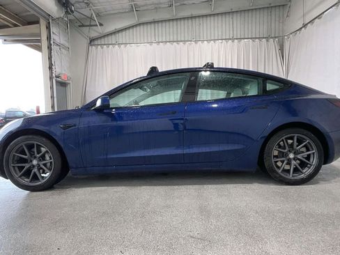 Used 2021 Tesla Model 3 Standard Range Plus image 26