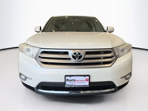 Used 2013 Toyota Highlander Limited FWD image 2