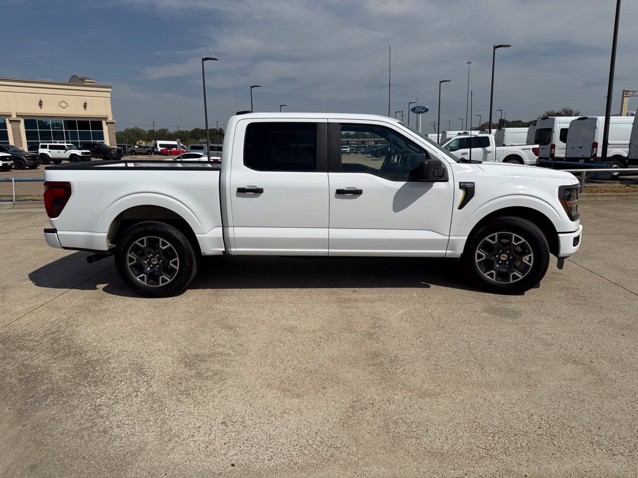 Used 2024 Ford F150 STX RWD image 17
