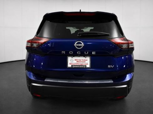 Used 2024 Nissan Rogue SV w/ SV Premium Package FWD image 5