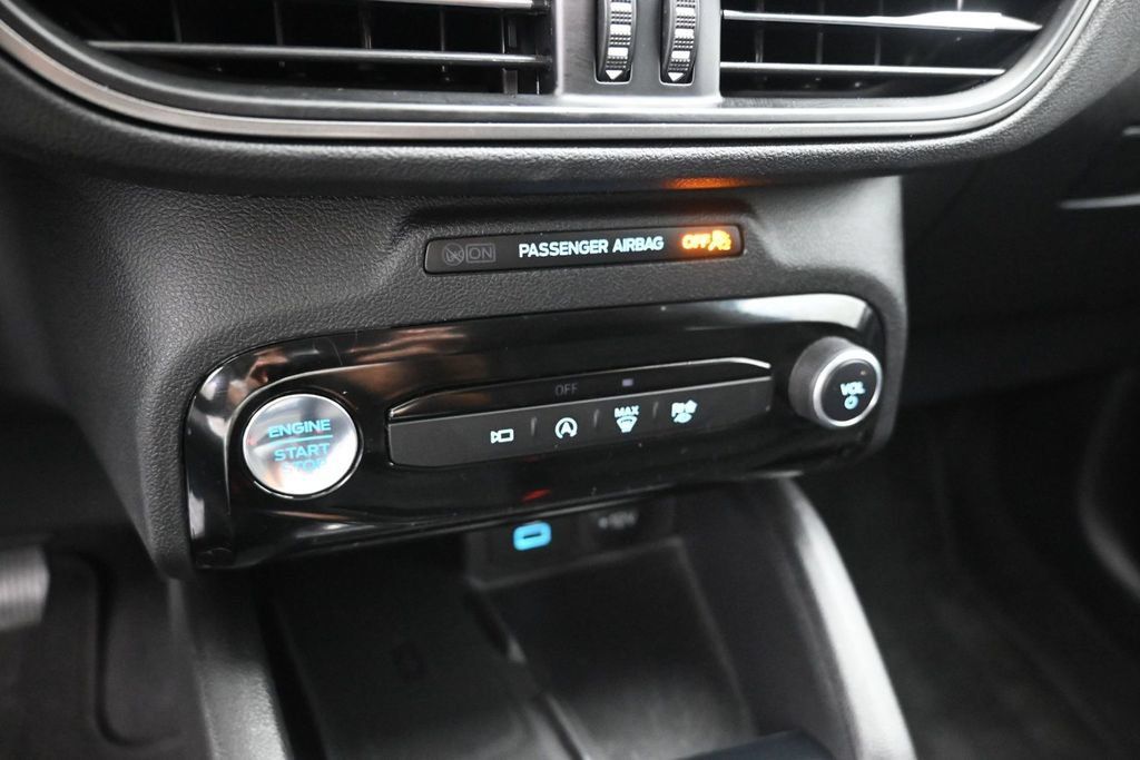 Used 2023 Ford Escape Active w/ Tech Pack #2 FWD image 22
