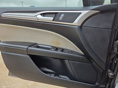 Used 2019 Ford Fusion S FWD image 19